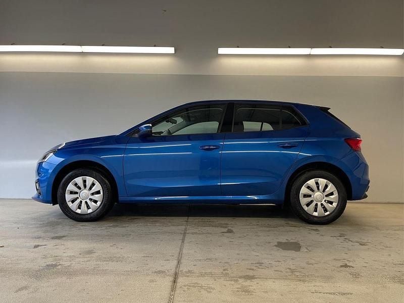 Neu Skoda Fabia Selection 95 PS (69 kW) 2025 [k4k4] energy blau Kleinwagen
