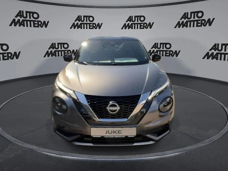 Uusi Nissan Juke 114 HP (83 kW) 2025 Musta Katumaasturi