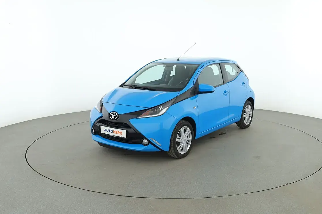 Gebraucht Toyota Aygo X-play 69 PS (50 kW) 2018 Kleinwagen