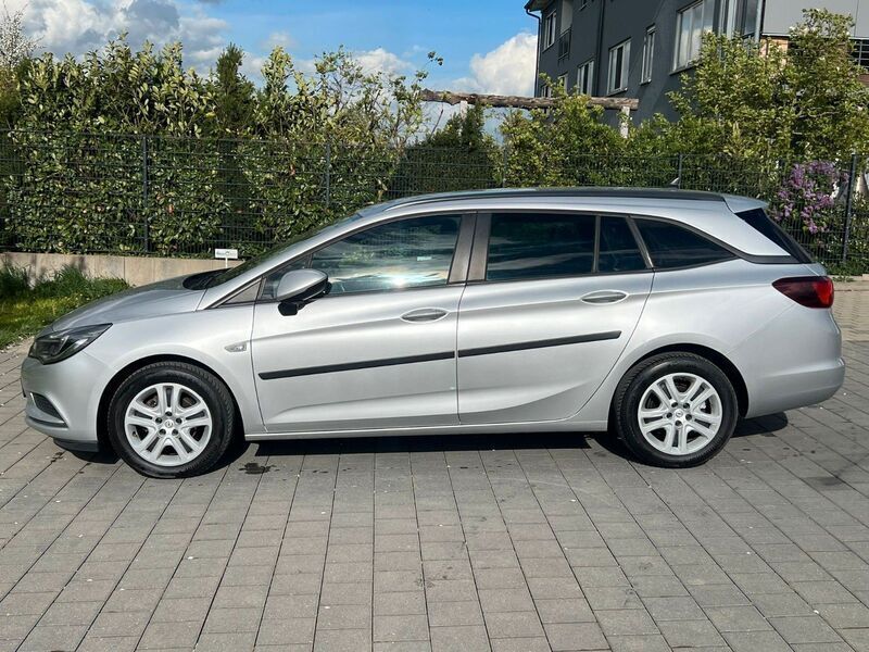 Gebraucht Opel Astra 110 PS (80 kW) 2018 Silber Kombi