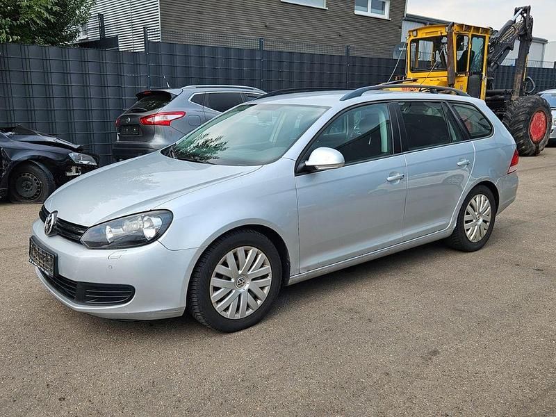 Silber Gebraucht 2010 VW Golf VI Kombi | 2.450 € (Superpreis) - Bild 1/4