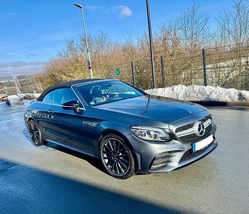 Gebraucht Mercedes C43 AMG AMG 390 PS (286 kW) 2019 Grau Cabrio