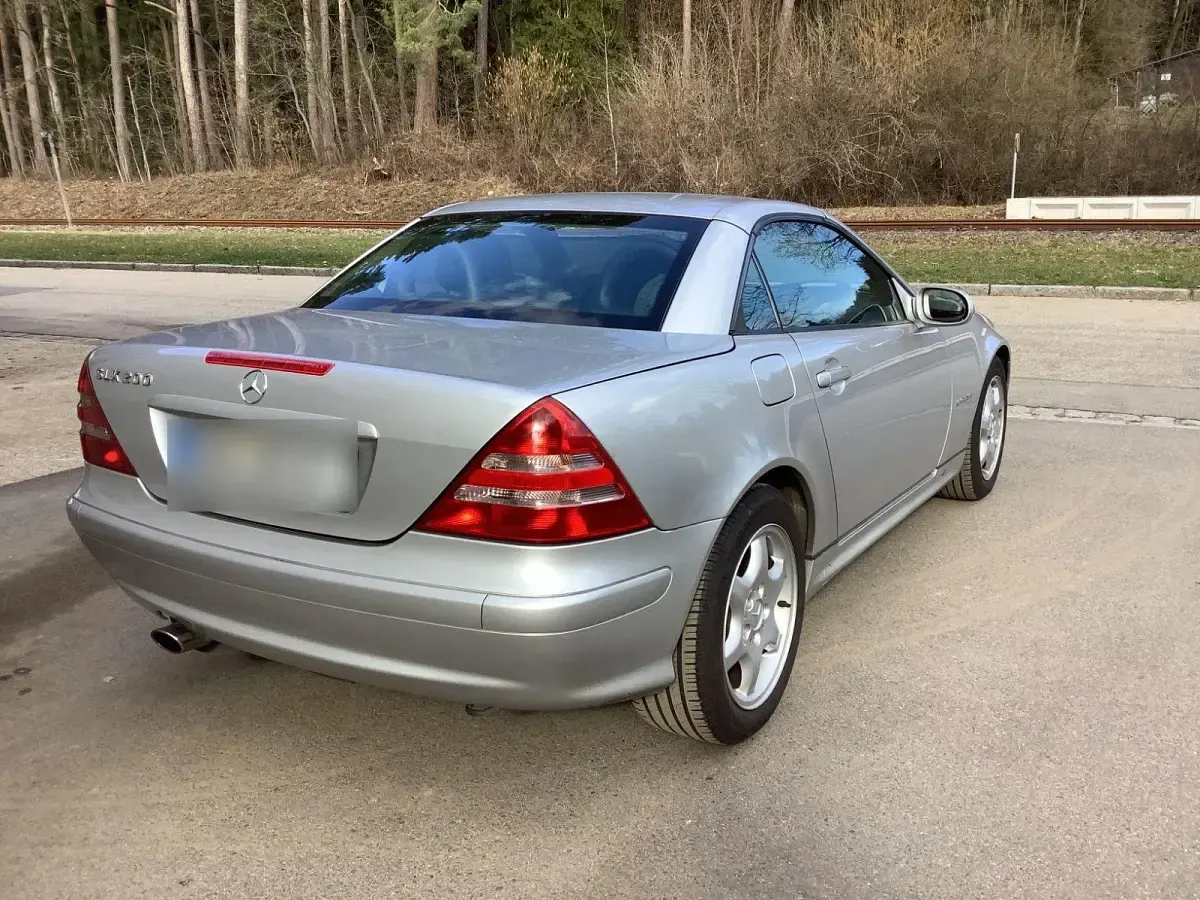 Gebraucht Mercedes SLK200 163 PS (119 kW) 2000 Rot Cabrio