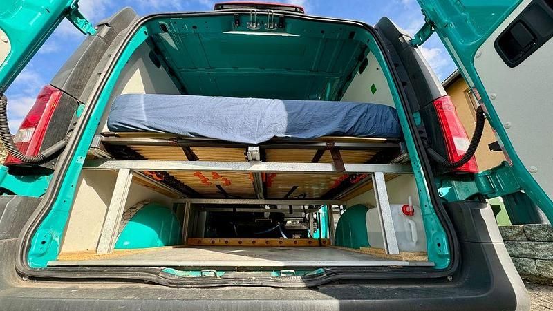 Gebraucht Mercedes Vito 136 PS (100 kW) 2018 Van