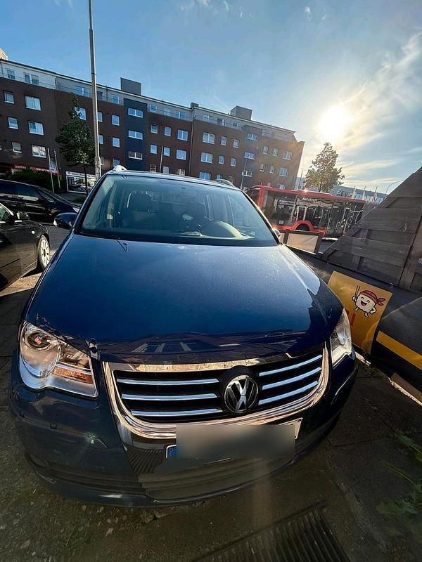Blau Gebraucht 2009 VW Touran Van / Kleinbus | 3.600 € (Guter Preis) - Bild 1/4