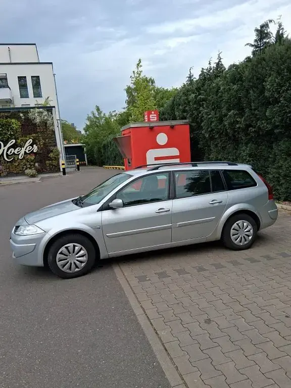 Occasion Renault Mégane Avantage 131 ch (96 kW) 2007 Gris Berline