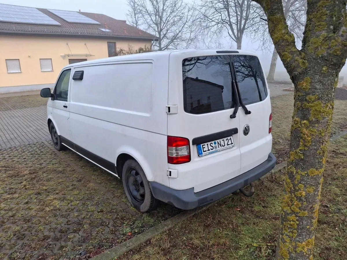 Gebraucht VW Transporter 179 PS (131 kW) 2011 Weiß Van