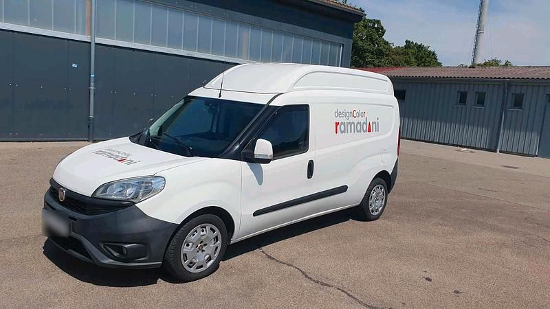 Gebraucht Fiat Doblò 101 PS (74 kW) 2015 Weiß Van / Kleinbus