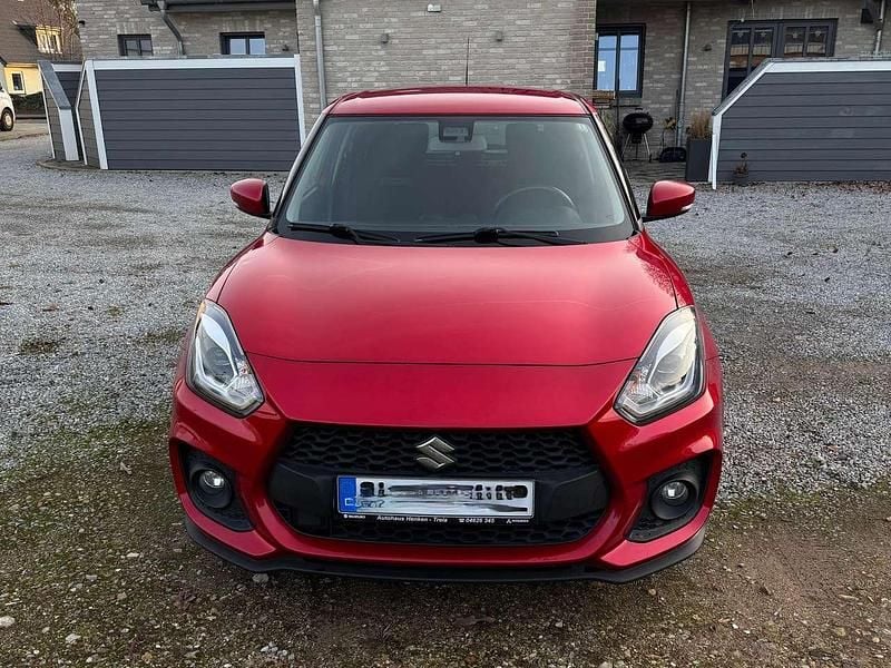 Rot Gebraucht 2019 Suzuki Swift Sport Limousine | 13.900 € (Fairer Preis) - Bild 1/4