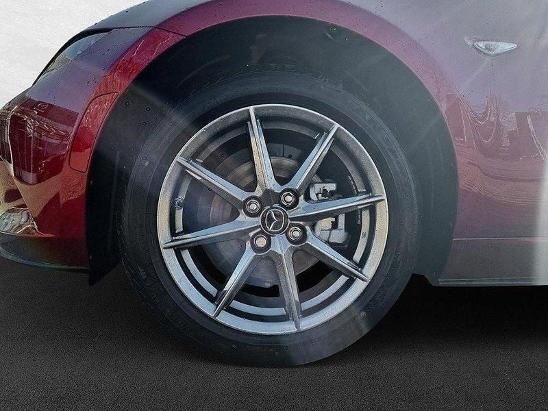 Neu Mazda MX5 Exclusive-Line 132 PS (97 kW) 2025 Soul red crystal Cabrio