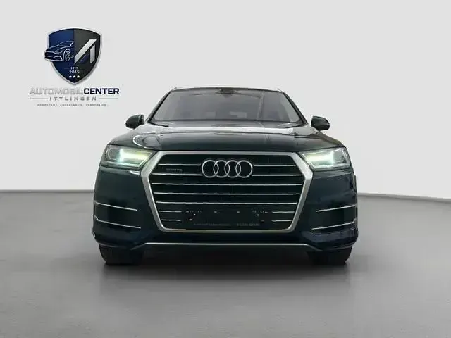 Gebraucht Audi Q7 Sport 218 PS (160 kW) 2018 Galaxisblau SUV