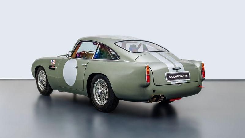 Gebraucht Aston Martin DB4 349 PS (256 kW) 2018 Grün Coupé