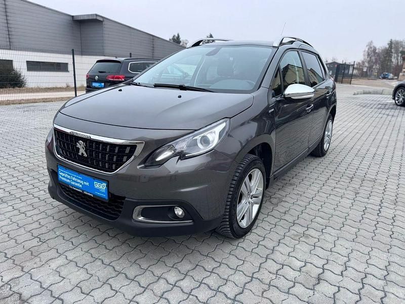 Gebraucht Peugeot 2008 Style 82 PS (60 kW) 2018 Grau SUV