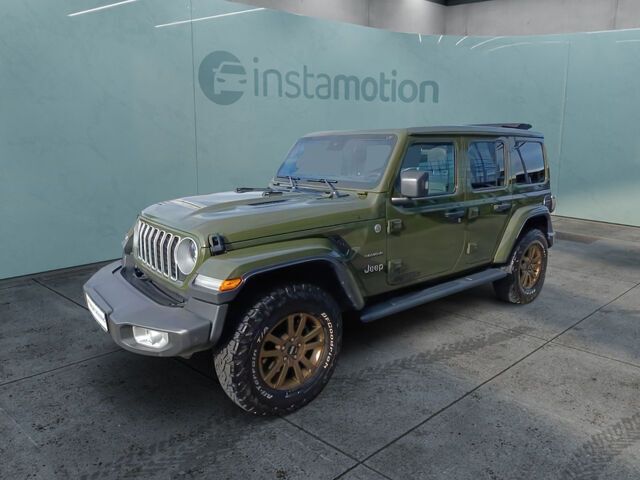 Grün Gebraucht 2024 Jeep Wrangler Sahara SUV | 67.180 € (Teuer) - Bild 1/2