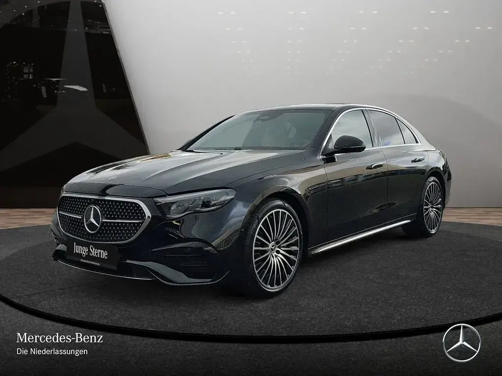Gebraucht Mercedes E220 Advanced Plus 197 PS (144 kW) 2025 Schwarz Limousine