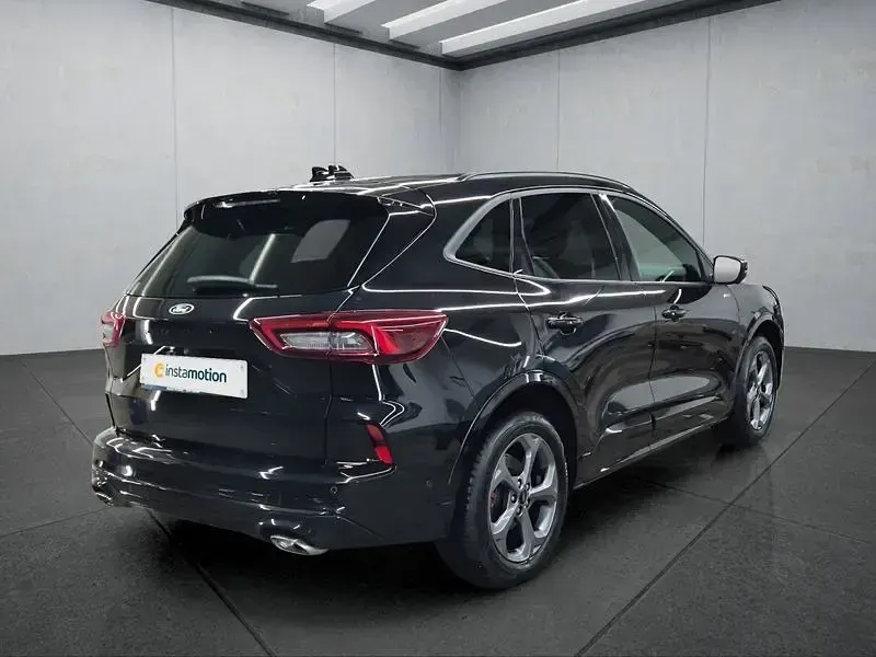 Gebraucht Ford Kuga ST-Line X 186 PS (136 kW) 2024 Schwarz SUV