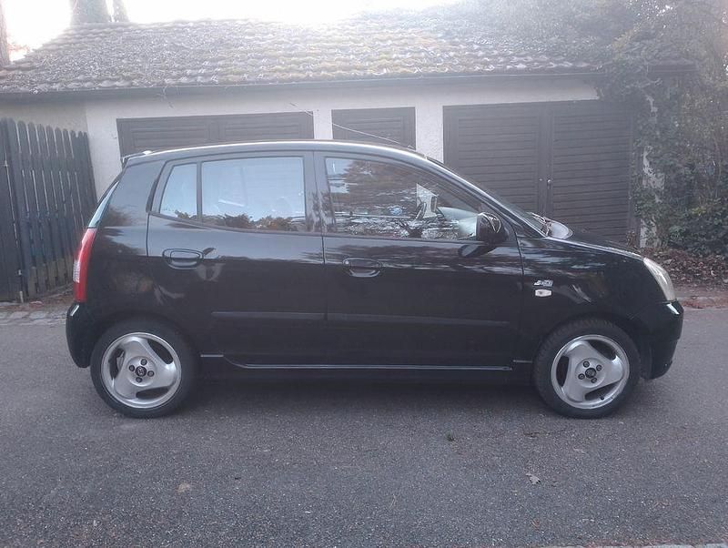 Gebraucht Kia Picanto 65 PS (47 kW) 2004 Schwarz Kleinwagen