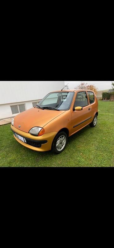 Orange Gebraucht 1999 Fiat Seicento Kleinwagen | 1.150 € (Etwas zu teuer) - Bild 1/4