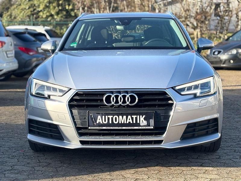 Gebraucht Audi A4 Edition .1 190 PS (139 kW) 2019 Silber Limousine