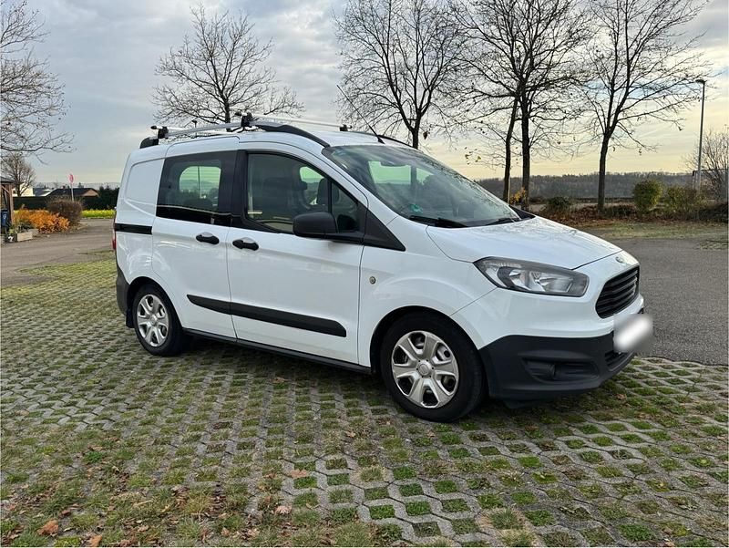 Gebraucht Ford Transit 95 PS (69 kW) 2016 Weiß Kombi