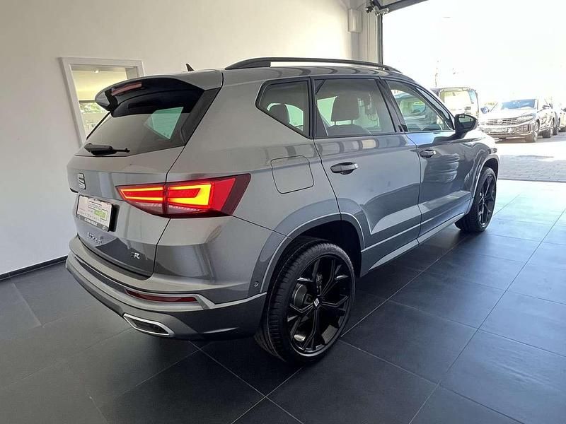 Neu Seat Ateca Black Edition 150 PS (110 kW) 2026 Graphite grau SUV