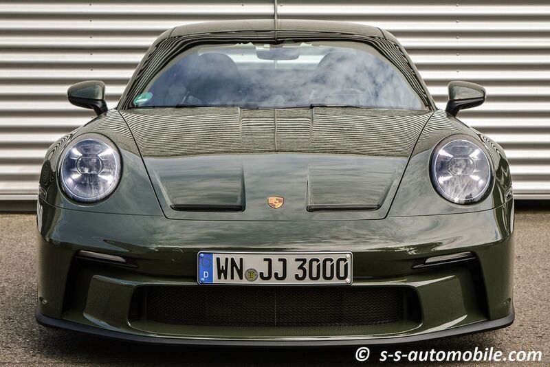 Gebraucht Porsche 992 510 PS (375 kW) 2022 Grün