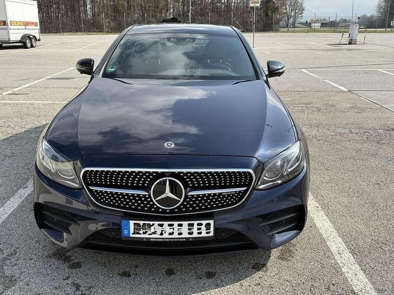 Gebraucht Mercedes E43 AMG AMG 401 PS (294 kW) 2018 Blau Limousine