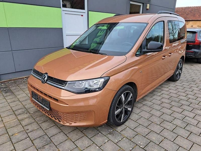Gebraucht VW Caddy Life 122 PS (89 kW) 2021 Braun Van / Kleinbus