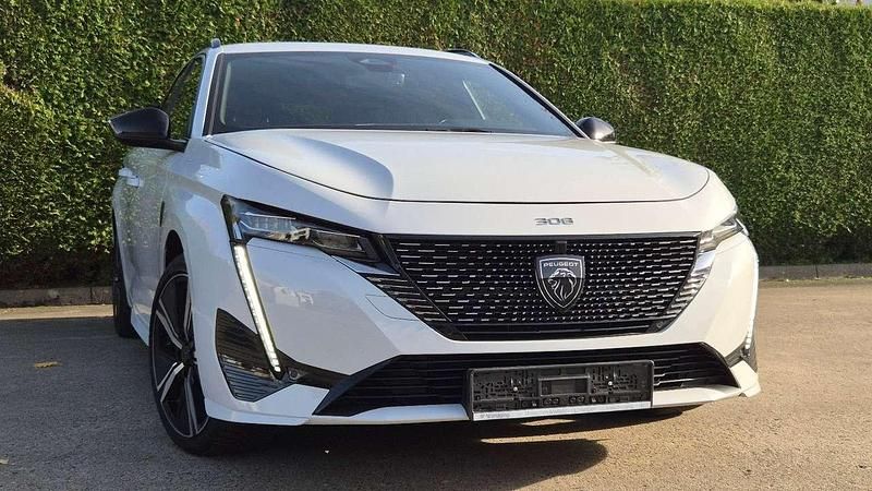 Gebraucht Peugeot 308 SW GT 131 PS (96 kW) 2024 Weiß Kombi