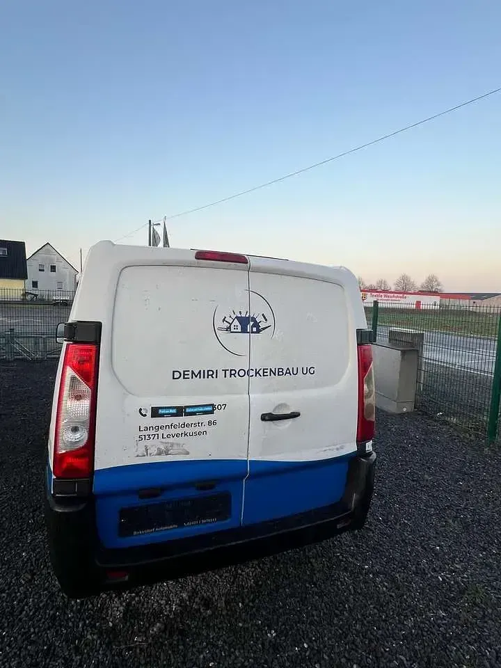 Used Citroën Jumpy 90 HP (66 kW) 2013 White Minivan