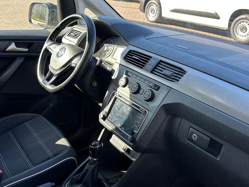 Gebraucht VW Caddy Edition 125 PS (91 kW) 2018 Weiß Van / Kleinbus