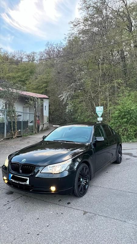 Brugt BMW 523 177 HK (130 kW) 2006 Sort Sedan