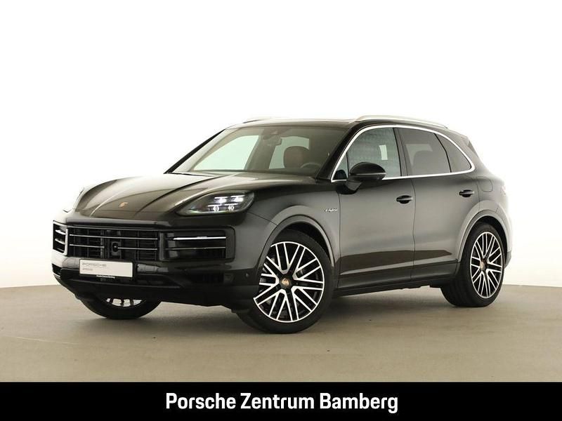 Schwarz Neu 2025 Porsche Cayenne SUV | 143.711 € (Etwas zu teuer) - Bild 1/4
