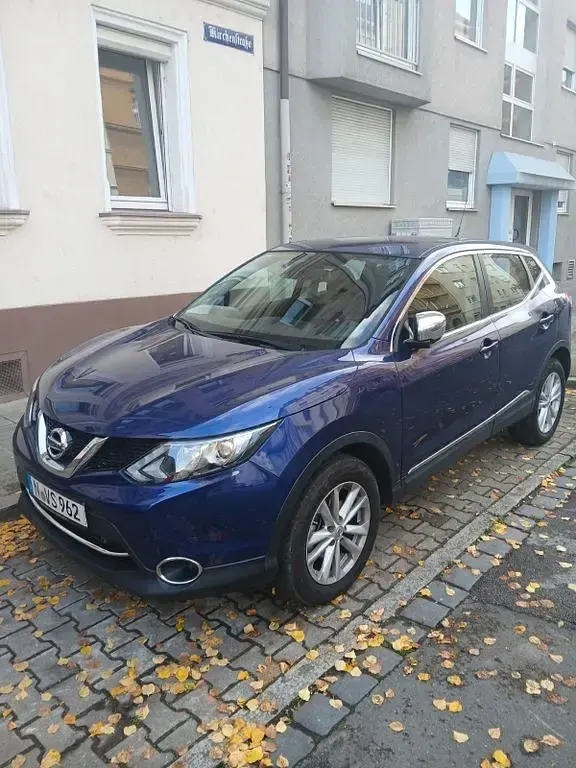 Gebraucht Nissan Qashqai N-Connecta 131 PS (96 kW) 2016 Blau SUV