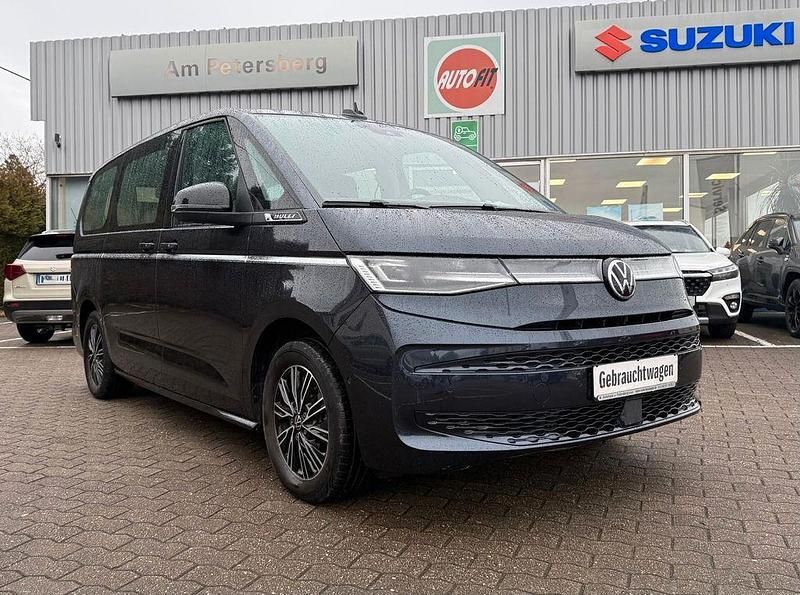 Second-hand VW Multivan 150 CP (110 kW) 2024 Albastru Monovolum