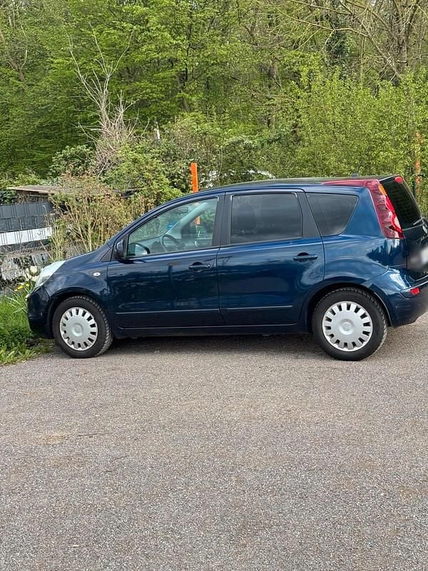Second-hand Nissan Note 88 CP (64 kW) 2009 Albastru Hatchback