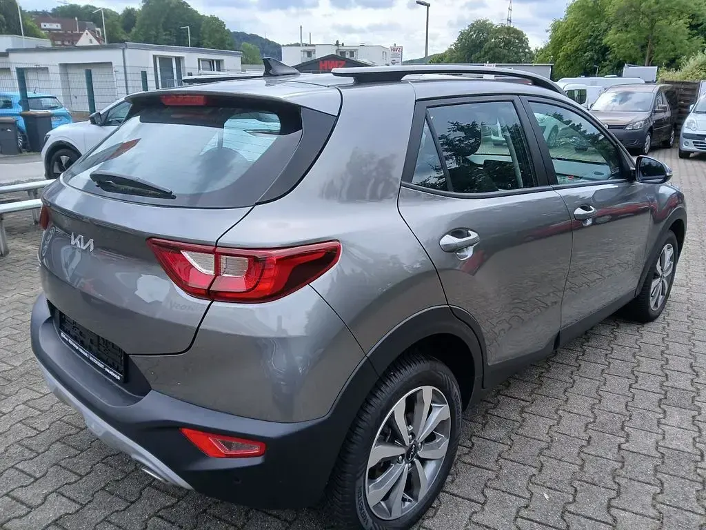 Gebraucht Kia Stonic Vision 101 PS (74 kW) 2025 Grau SUV