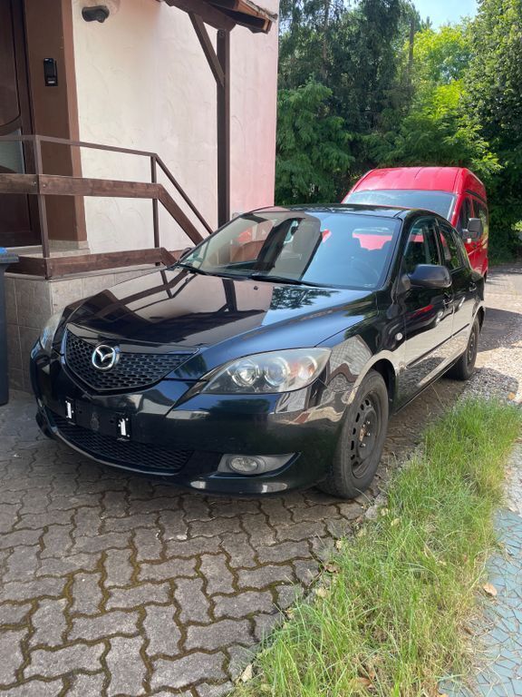 Schwarz Gebraucht 2005 Mazda 3 Active Limousine | 1.999 € (Etwas zu teuer) - Bild 1/4