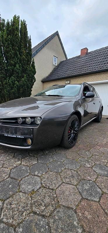 Gebraucht 2008 Alfa Romeo 159 Kombi | 2.000 € (Fairer Preis) - Bild 1/4