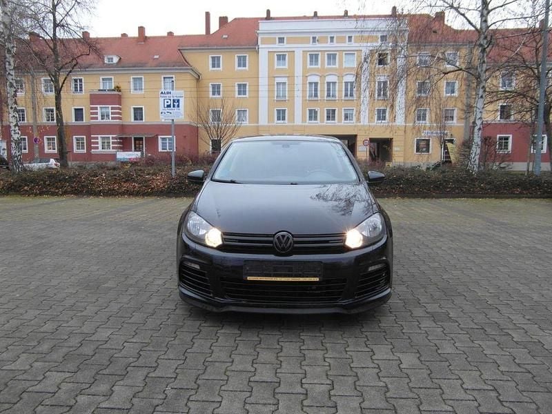 Schwarz Gebraucht 2011 VW Golf VI Team Limousine | 2.799 € (Superpreis) - Bild 1/4