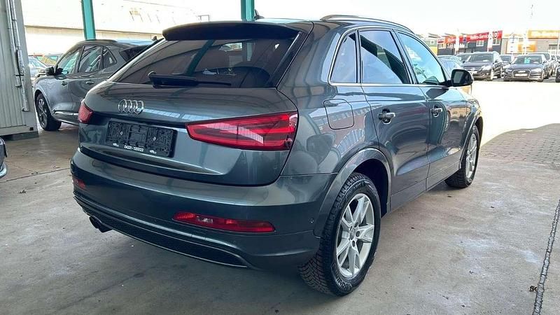 Gebraucht Audi Q3 S-Line 177 PS (130 kW) 2012 Grau SUV