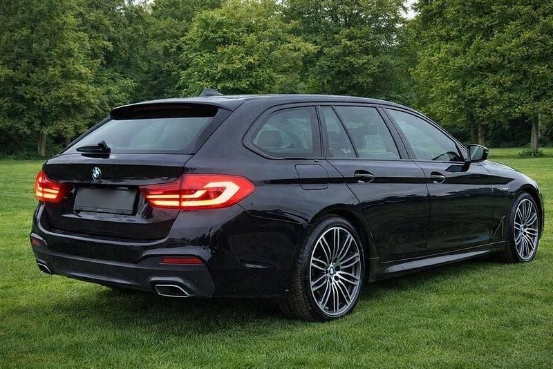 Gebraucht BMW 530 M Sport 252 PS (185 kW) 2018 Schwarz Kombi