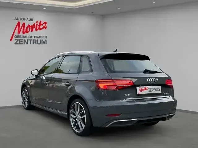 Gebraucht Audi A3 Sportback e-tron Sport 102 PS (75 kW) 2020 Andere Kleinwagen