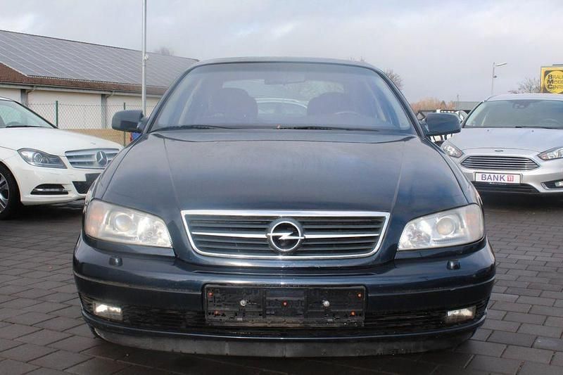 Blau Gebraucht 2001 Opel Omega Limousine | 3.990 € (Teuer) - Bild 1/4
