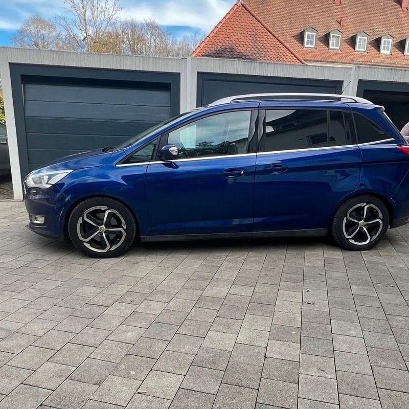 Gebraucht Ford Grand C-Max Titanium 150 PS (110 kW) 2016 Blau Van / Kleinbus