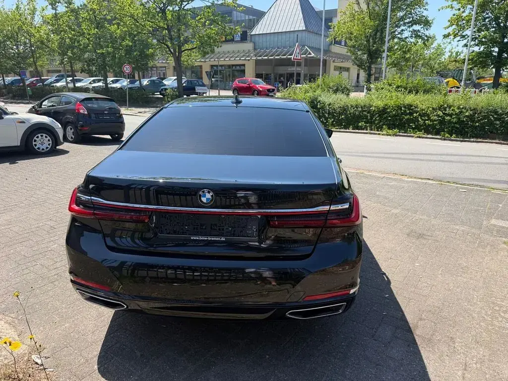 Gebraucht BMW 730 265 PS (194 kW) 2020 Schwarz Limousine