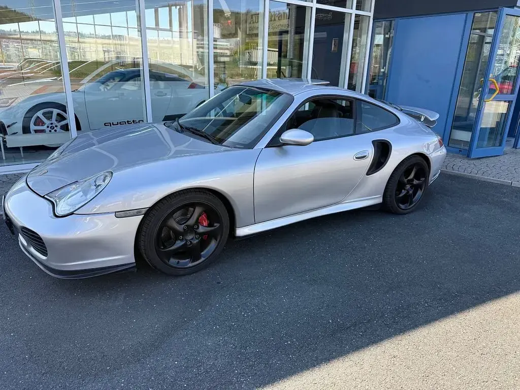 Używany Porsche 996 420 KM (308 kW) 2000 Srebrny Coupe