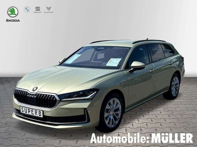 Ice tea beige Gebraucht 2024 Skoda Superb Selection Kombi | 45.390 € (Guter Preis) - Bild 1/4