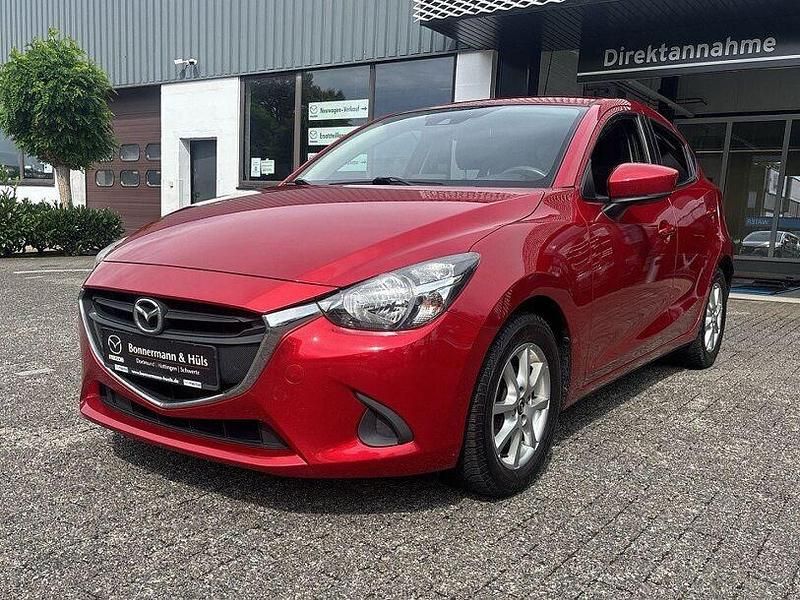 Rot Gebraucht 2018 Mazda 2 | 10.890 € - Bild 1/4