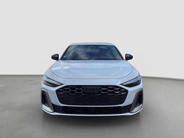 Gebraucht Audi A5 Ambiente 204 PS (150 kW) 2025 Gletscherweiß metallic Coupé